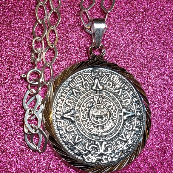 .950 Mexican Silver Aztec Calendar - Picture 6 of 7